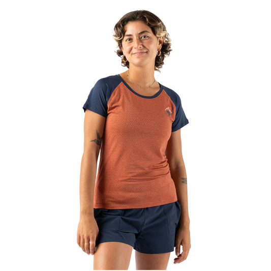 rabbit - EZ Tee Perf SS Trail - Burnt Brick - Women's