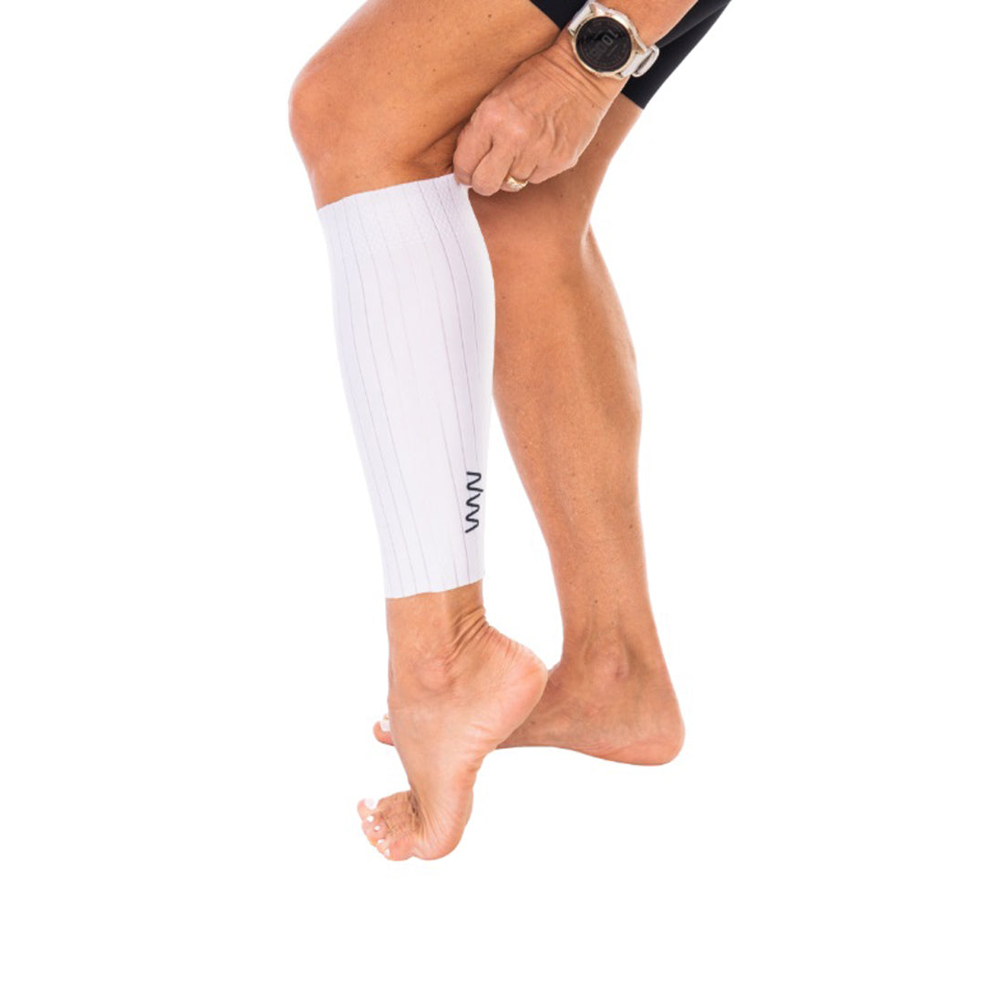 WYN republic - Aero Calf Sleeves - White - Unisex