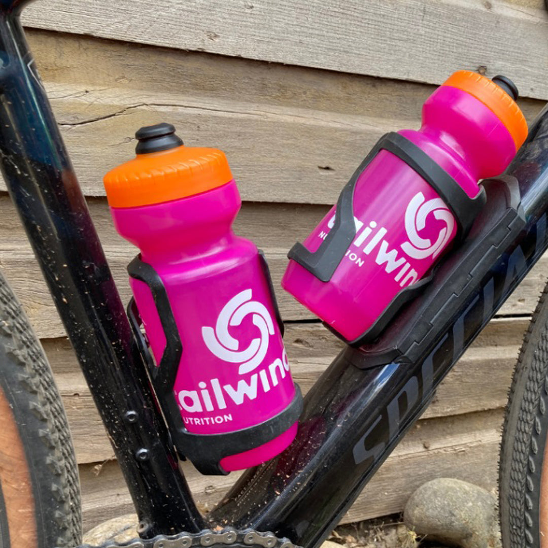 Tailwind Nutrition - Pursuit Bottle (650ml/22oz) - Pink and Orange